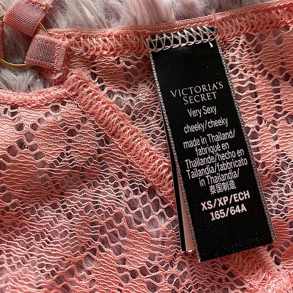 *NEW* Victorias Secret Lace Panties - Picture 4 of 4